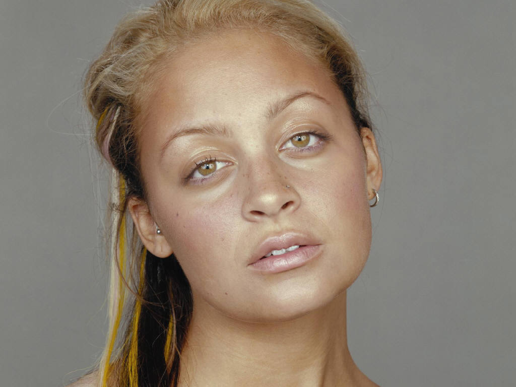 Naked pictures of nicole richie